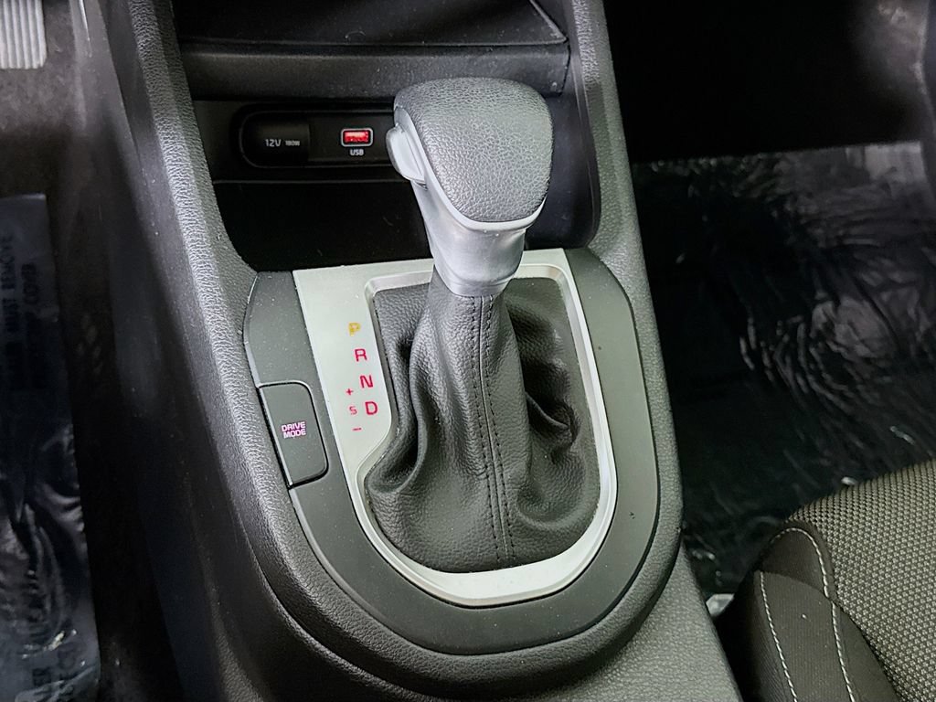 Certified 2023 Kia Forte LXS FWD image 10