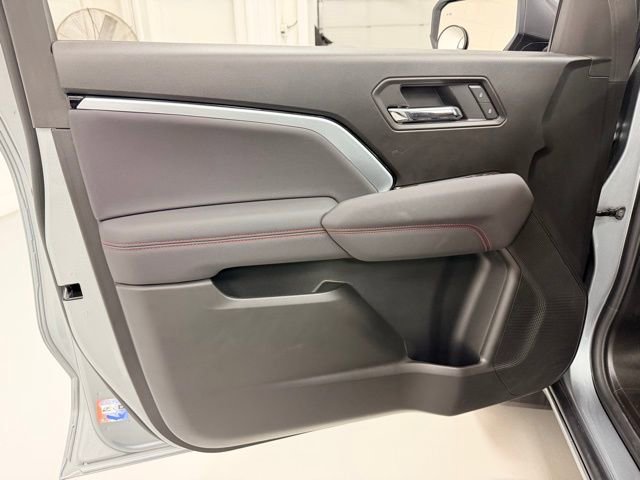 Certified 2025 Chevrolet Colorado Z71 w/ Technology Package AWD/4WD image 23