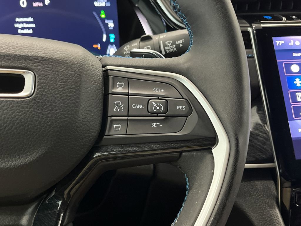 Used 2022 Jeep Grand Cherokee Trailhawk image 23