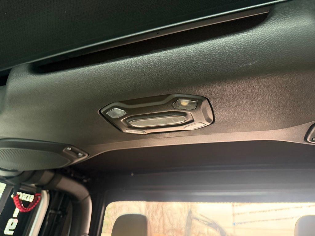 Used 2023 Jeep Gladiator Rubicon w/ Cold Weather Group image 34