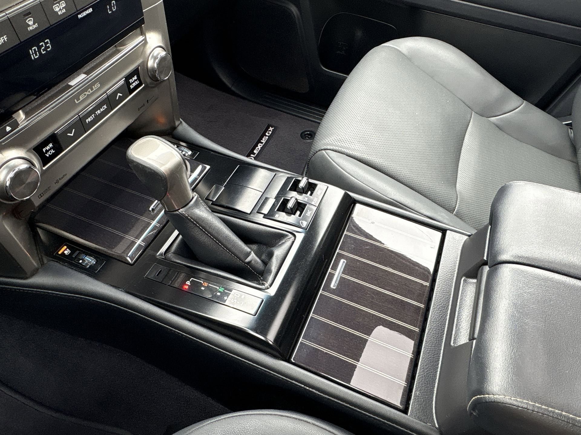Used 2021 Lexus GX 460 Premium AWD/4WD image 22