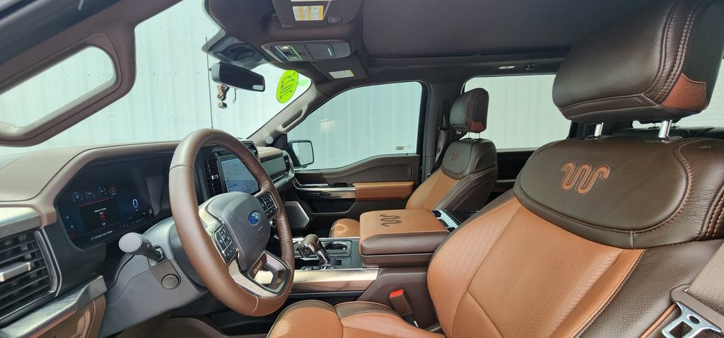 Used 2025 Ford F150 King Ranch w/ FX4 Off-Road Package AWD/4WD image 11