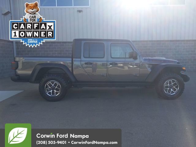Used 2024 Jeep Gladiator Rubicon w/ Technology Group image 2