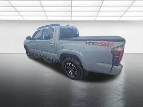 Used 2021 Toyota Tacoma TRD Sport w/ Technology Package image 8