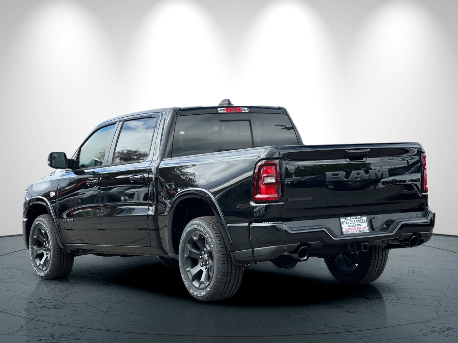 New 2026 RAM 1500 4x4 Crew Cab image 6