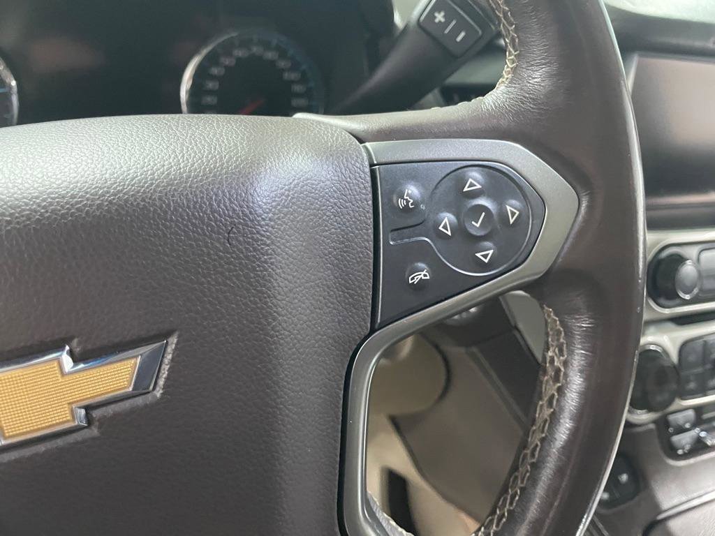 Used 2018 Chevrolet Suburban Premier image 33