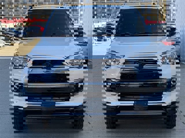 Used 2020 Toyota 4Runner Limited image 6