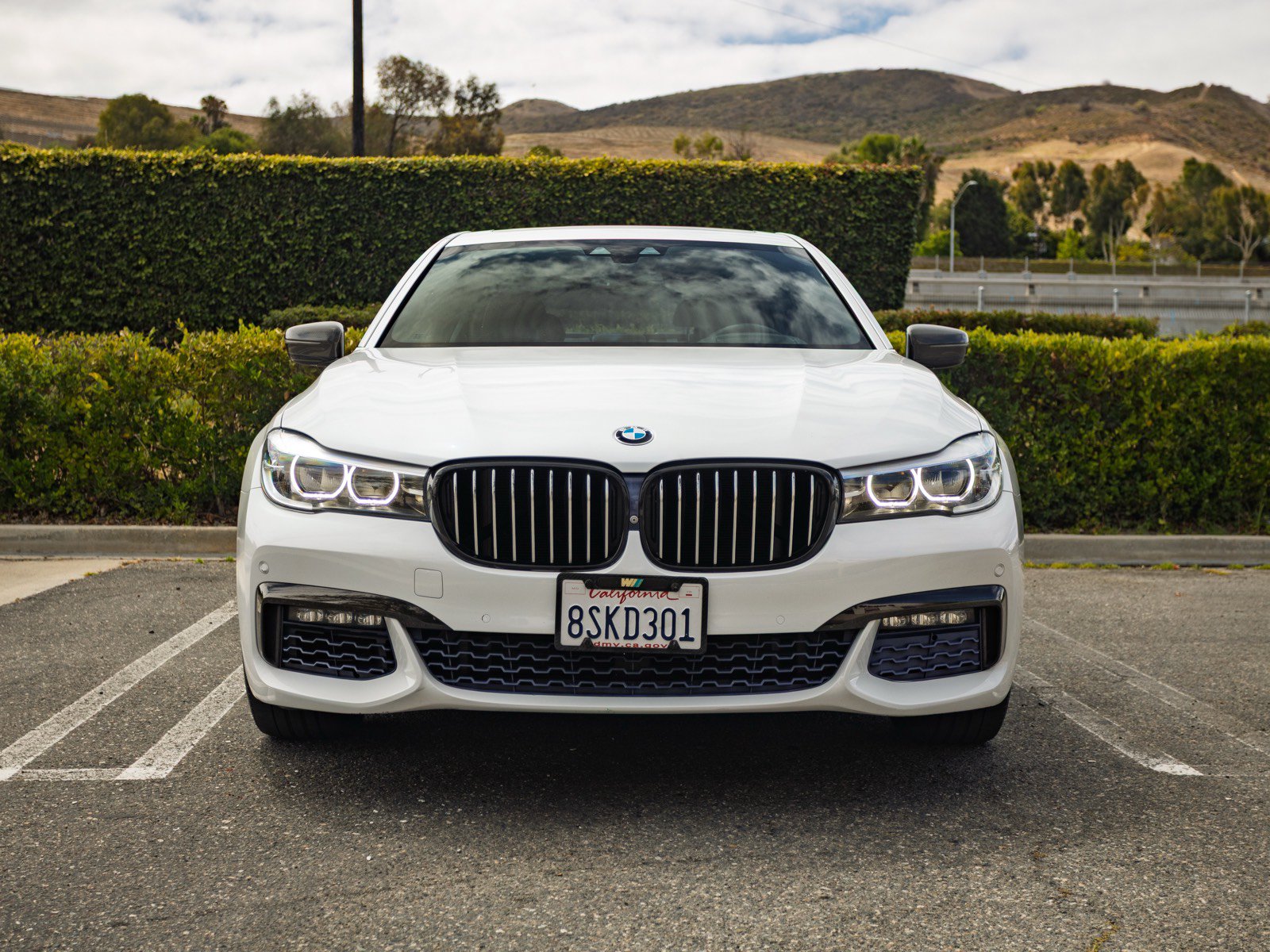 Used 2018 BMW 740i RWD image 2