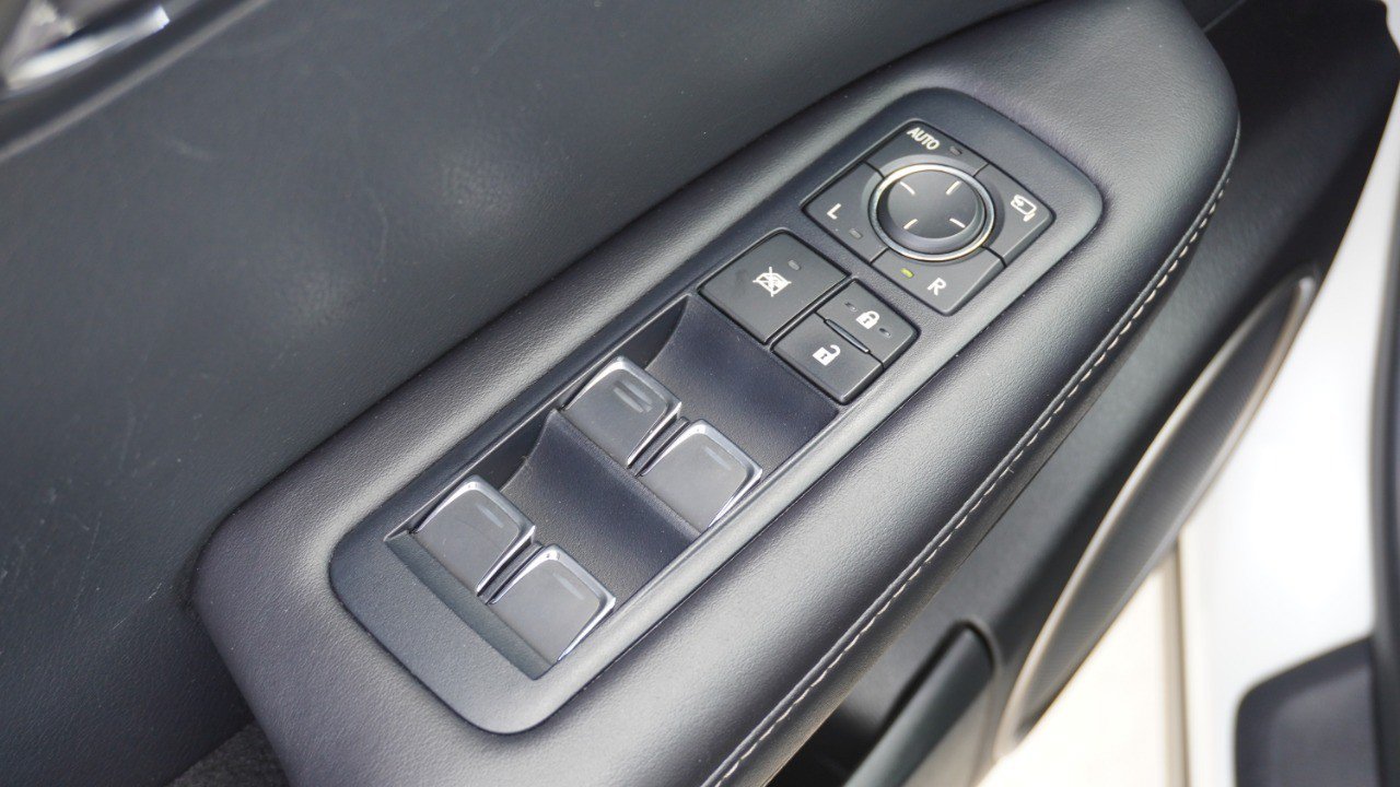 Used 2019 Lexus RX 350L Luxury w/ Accessory Package AWD/4WD image 24