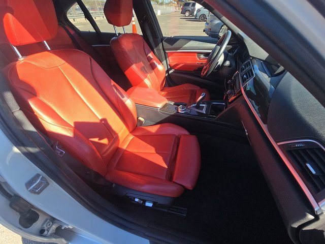 Used 2018 BMW 330e image 5