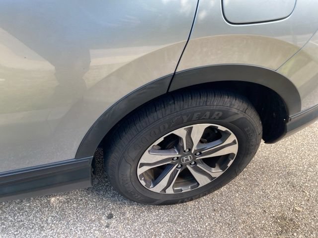 Used 2017 Honda CR-V LX image 10