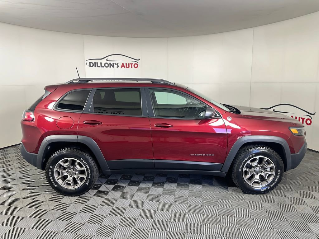 Used 2020 Jeep Cherokee Trailhawk w/ Comfort/Convenience Group AWD/4WD image 10