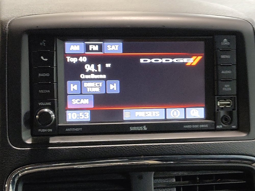 Used 2017 Dodge Grand Caravan SXT image 25