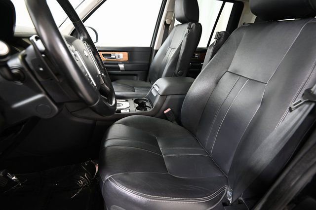 Used 2016 Land Rover LR4 HSE Silver Edition image 8