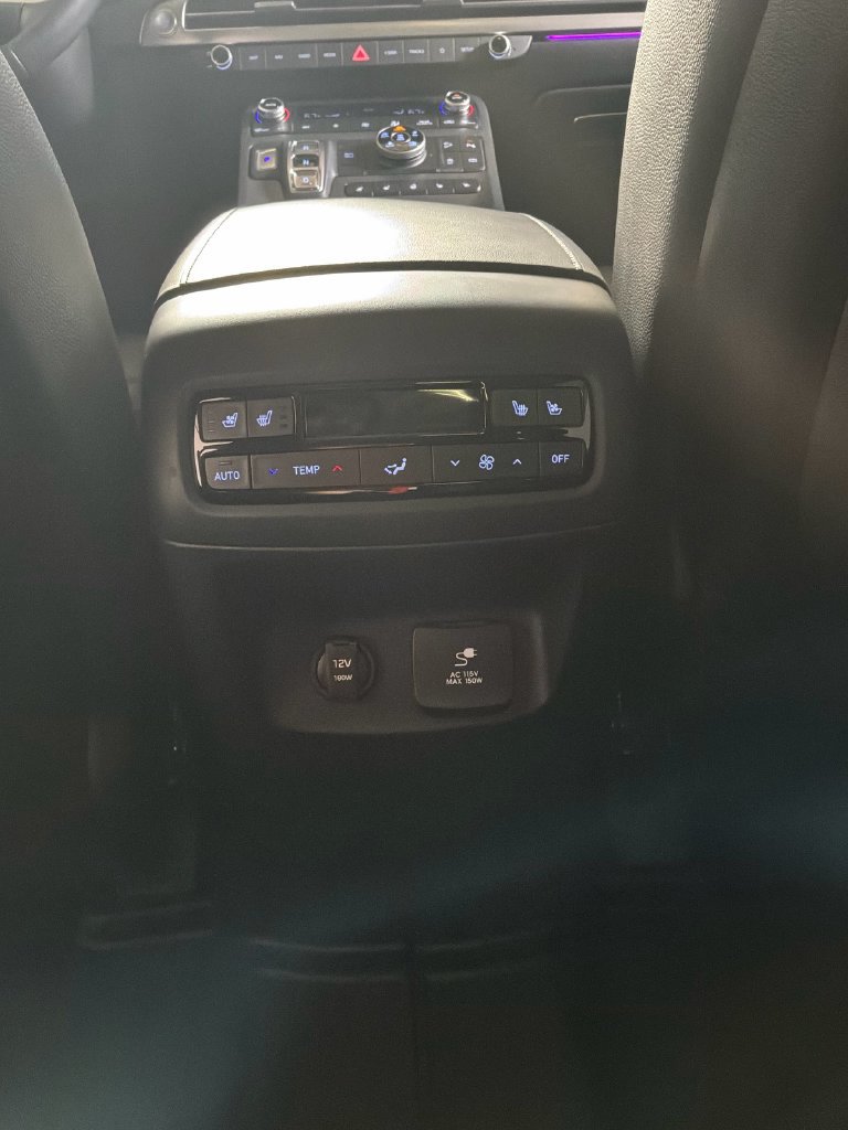 Used 2024 Hyundai Palisade Limited AWD/4WD image 29