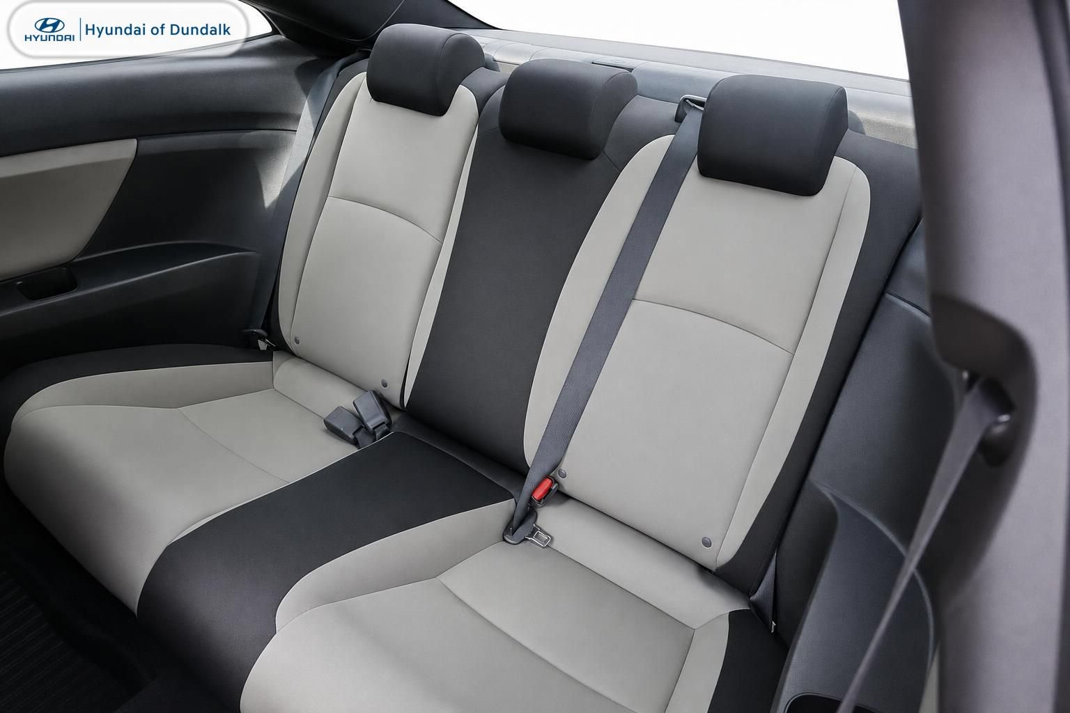 Used 2018 Honda Civic EX-T image 9