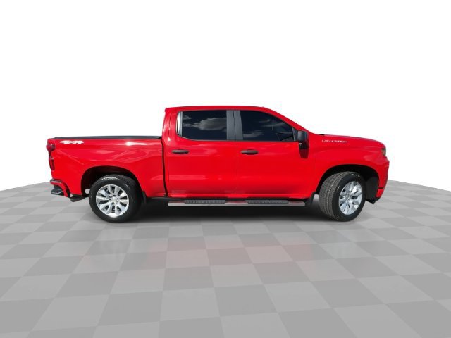 Used 2019 Chevrolet Silverado 1500 Custom w/ Custom Convenience Package AWD/4WD image 9