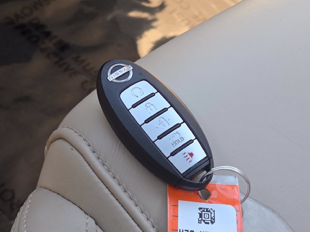 Certified 2023 Nissan Maxima Platinum w/ Sport Mat Group FWD image 36