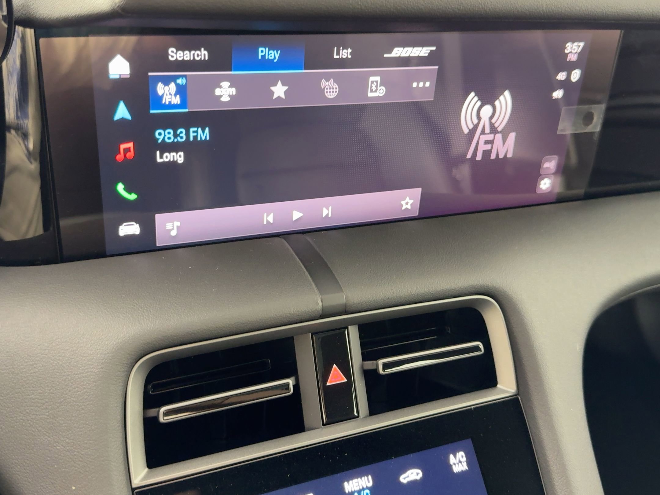 Used 2025 Porsche Taycan RWD image 22