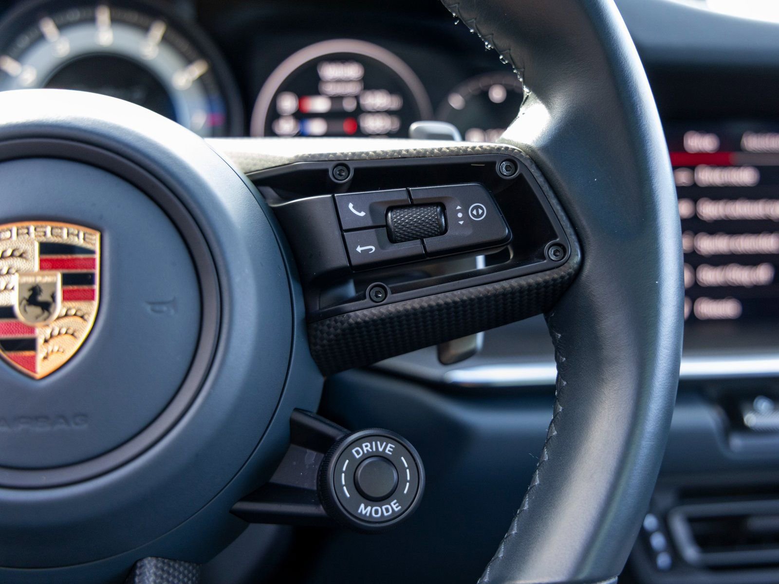 Certified 2022 Porsche 911 Turbo S image 34