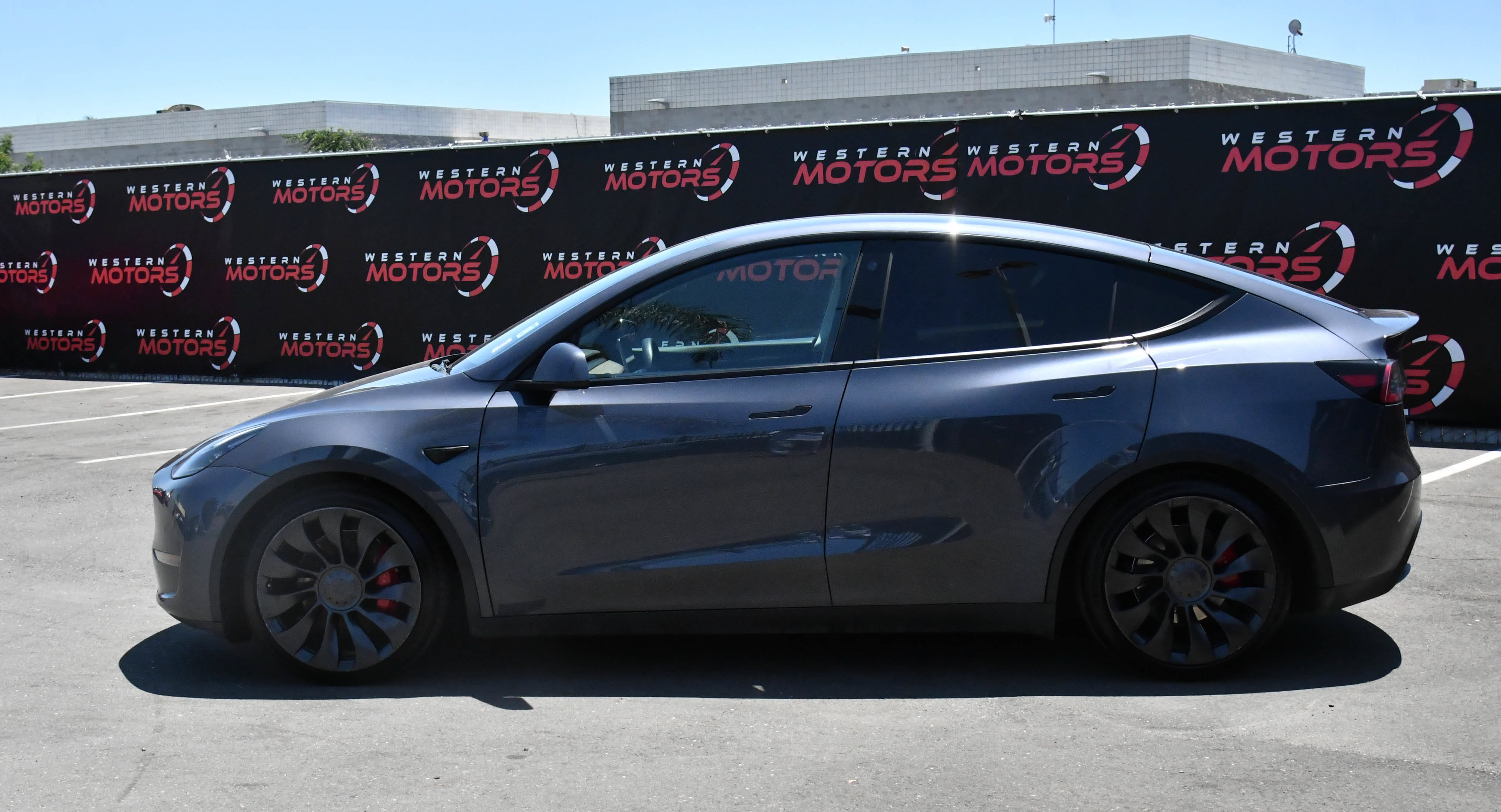 Used 2022 Tesla Model Y Performance AWD/4WD image 4