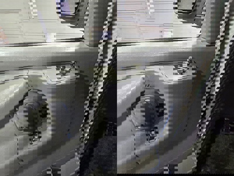 Used 2011 Chevrolet Express 3500 LT w/ LT Preferred Equipment Group image 13