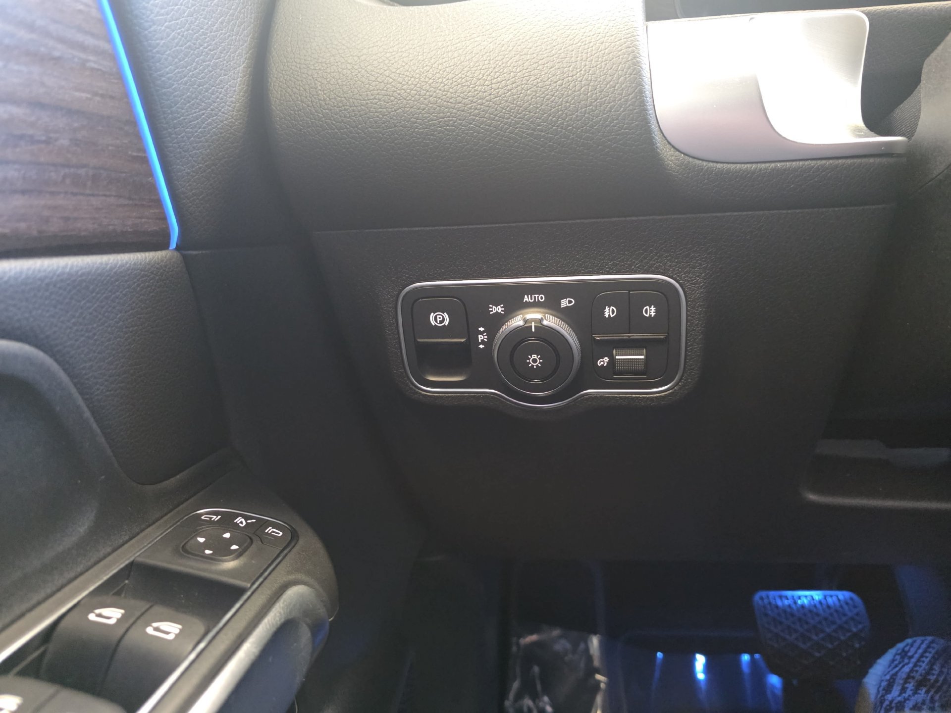 Certified 2026 Mercedes-Benz GLB 250 image 21