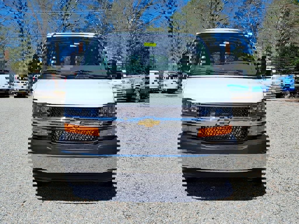 New 2026 Chevrolet Express 2500 w/ Driver Convenience Package RWD image 2