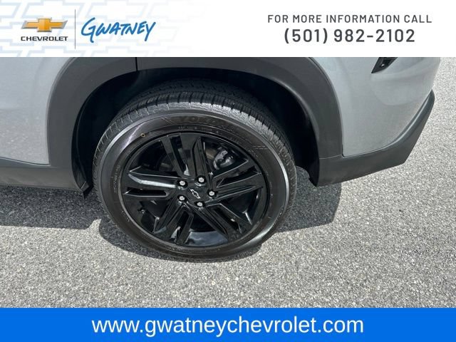 Used 2025 Chevrolet Trax ACTIV w/ Sunroof Package FWD image 10