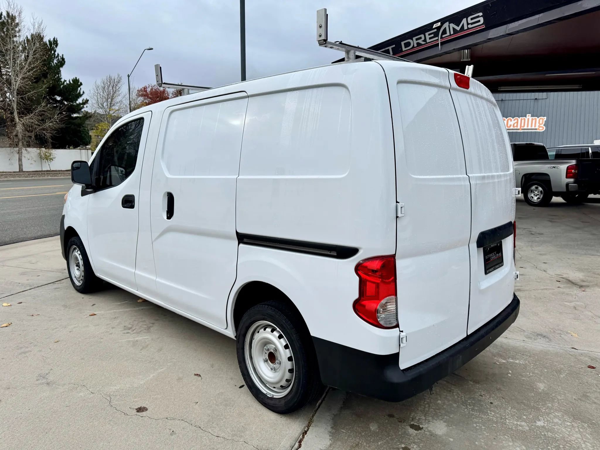 Used 2019 Nissan NV200 S FWD image 8