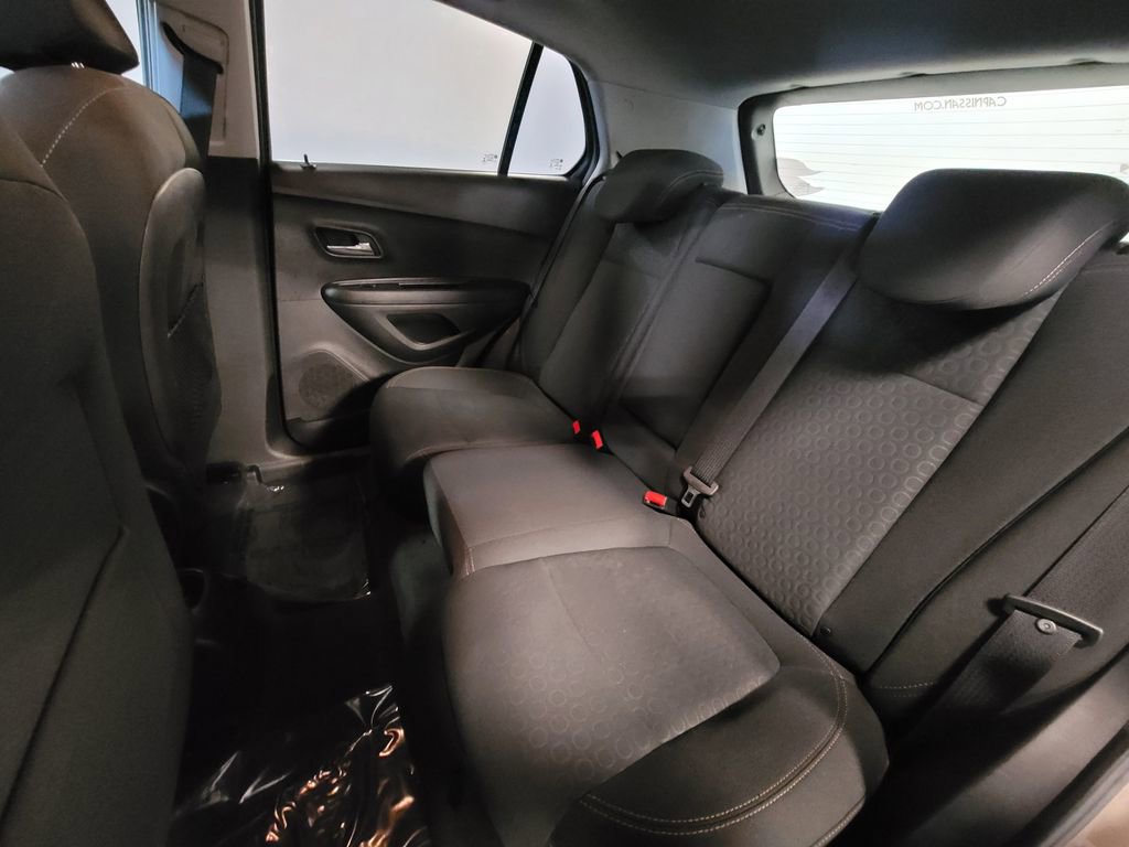 Used 2018 Chevrolet Trax LS image 8