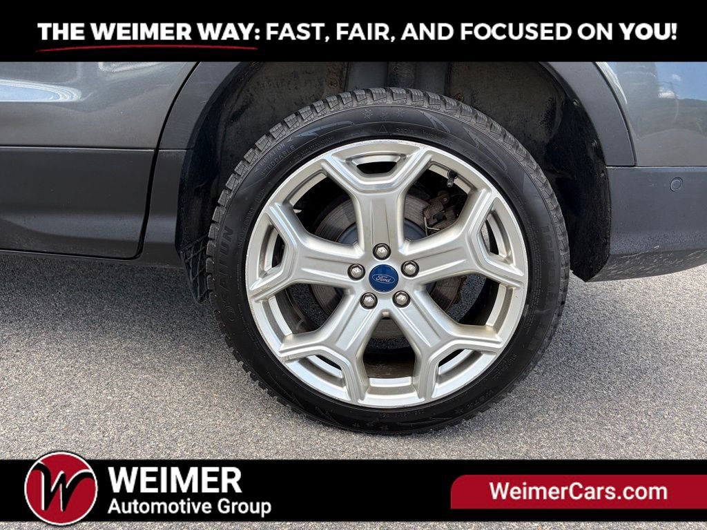 Used 2019 Ford Escape Titanium AWD/4WD image 12