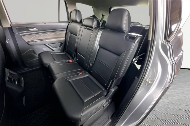 Used 2023 Volkswagen Atlas SEL R-Line AWD/4WD image 20
