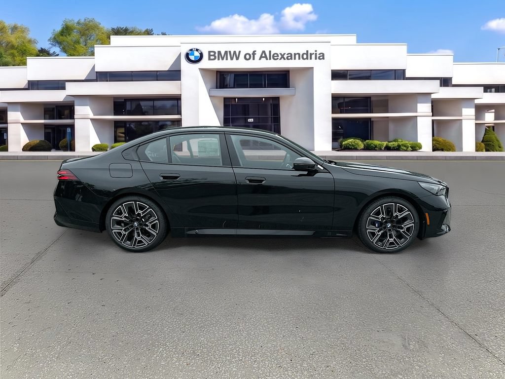 Used 2026 BMW 530i xDrive w/ Executive Package AWD/4WD image 8
