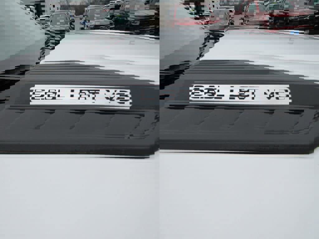 Certified 2022 Chevrolet Silverado 3500 LTZ w/ LTZ Convenience Package image 10