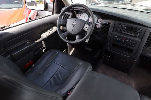 Used 2004 Dodge Ram 2500 Truck SLT w/ Trailer Tow Group RWD image 24