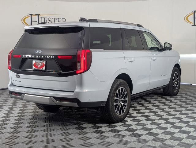 Used 2025 Ford Expedition Platinum AWD/4WD image 7