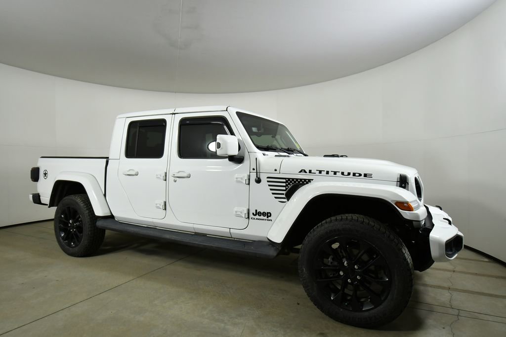 Used 2021 Jeep Gladiator Overland AWD/4WD image 9