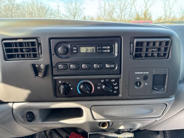 Used 2003 Ford F250 XL AWD/4WD image 12