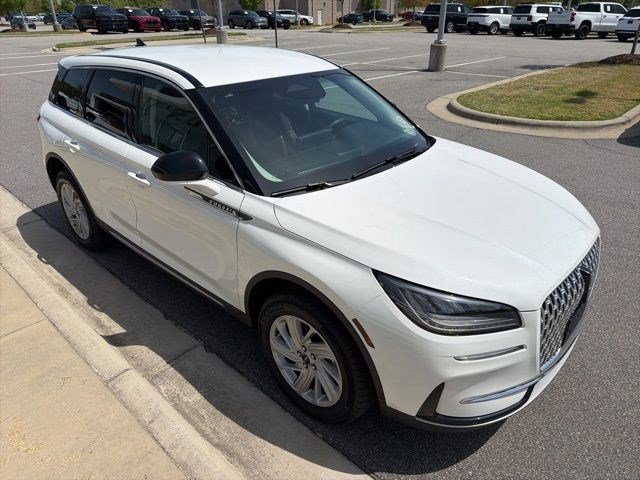 Used 2024 Lincoln Corsair AWD image 8