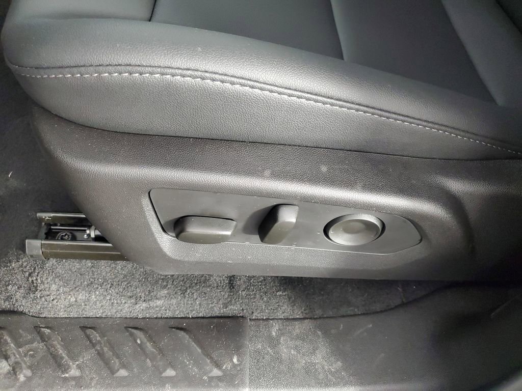 New 2026 Chevrolet Colorado LT w/ LT Convenience Package image 28