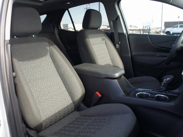 Used 2024 Chevrolet Equinox LT w/ LPO, Floor Liner Package image 23