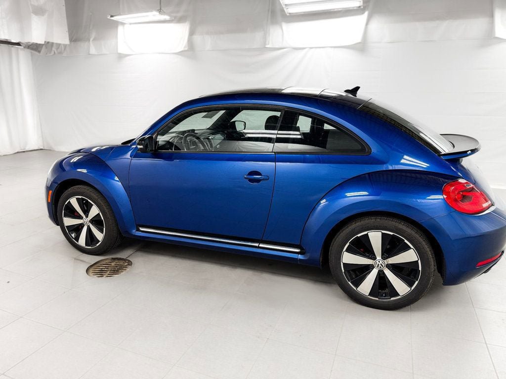 Used 2013 Volkswagen Beetle 2.0T FWD image 3