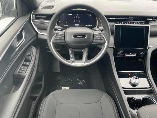 New 2025 Jeep Grand Cherokee L Laredo AWD/4WD image 36
