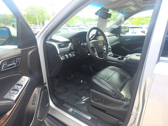 Used 2015 Chevrolet Suburban LT AWD/4WD image 17
