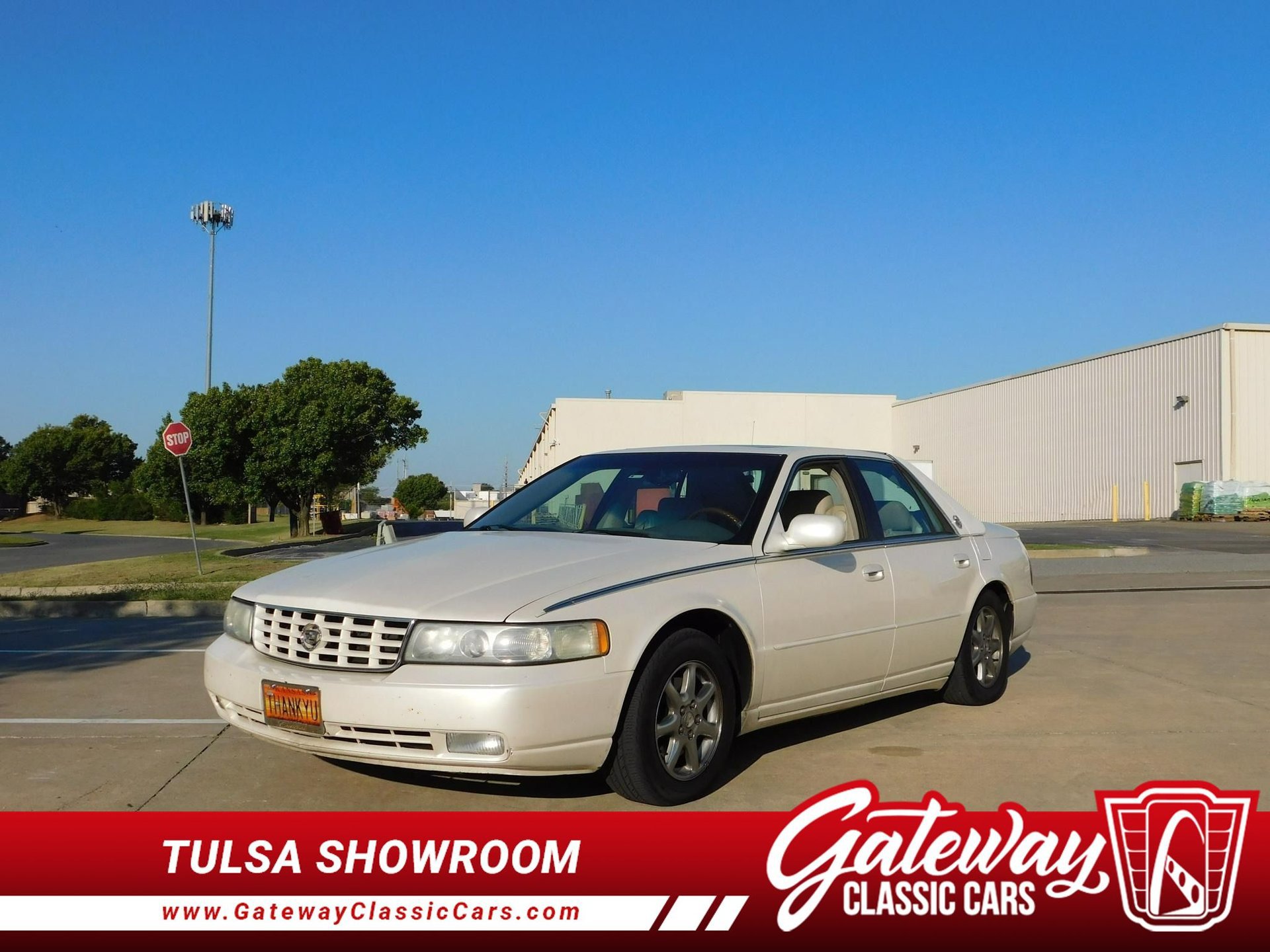Used 2003 Cadillac Seville SLS w/ Preferred Equipment Group image 1