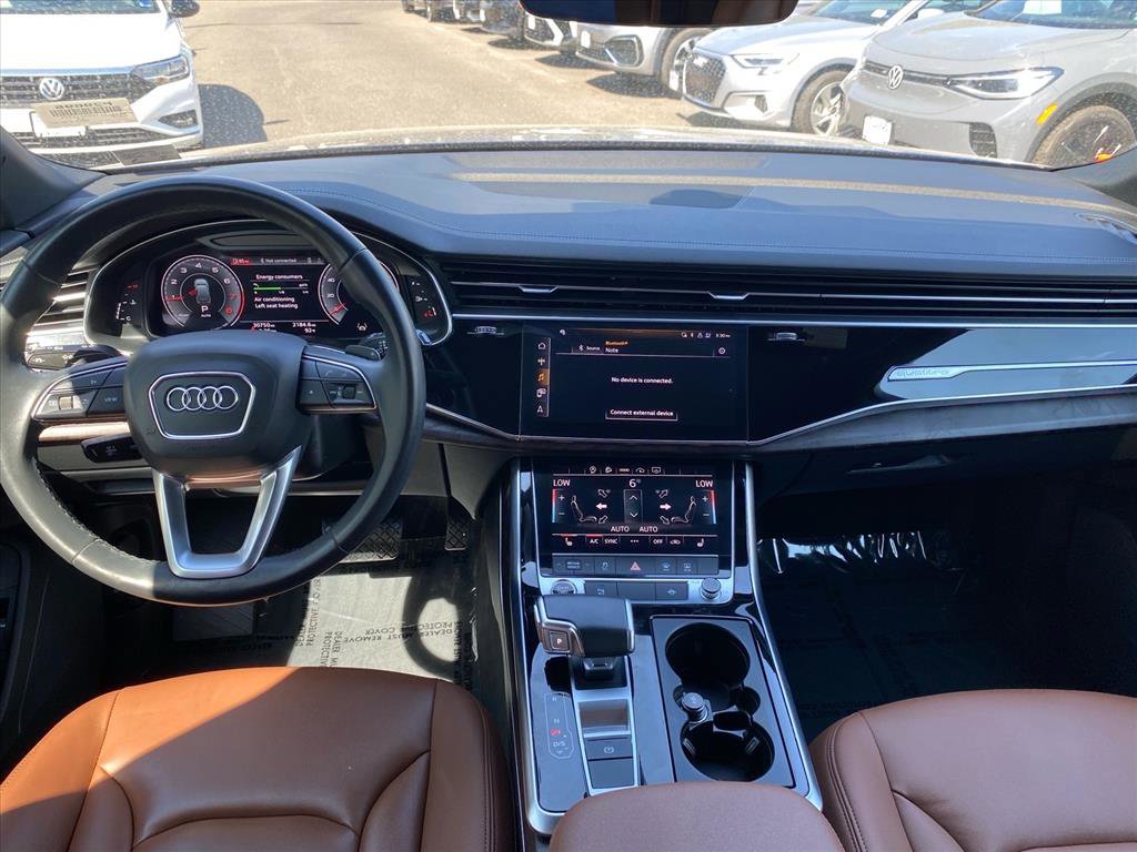 Used 2023 Audi Q7 2.0T Premium w/ Convenience Package AWD/4WD image 11