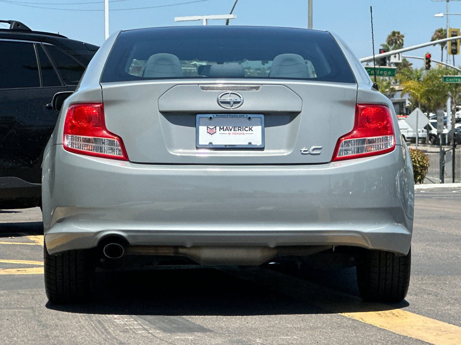 Used 2012 Scion tC FWD image 4