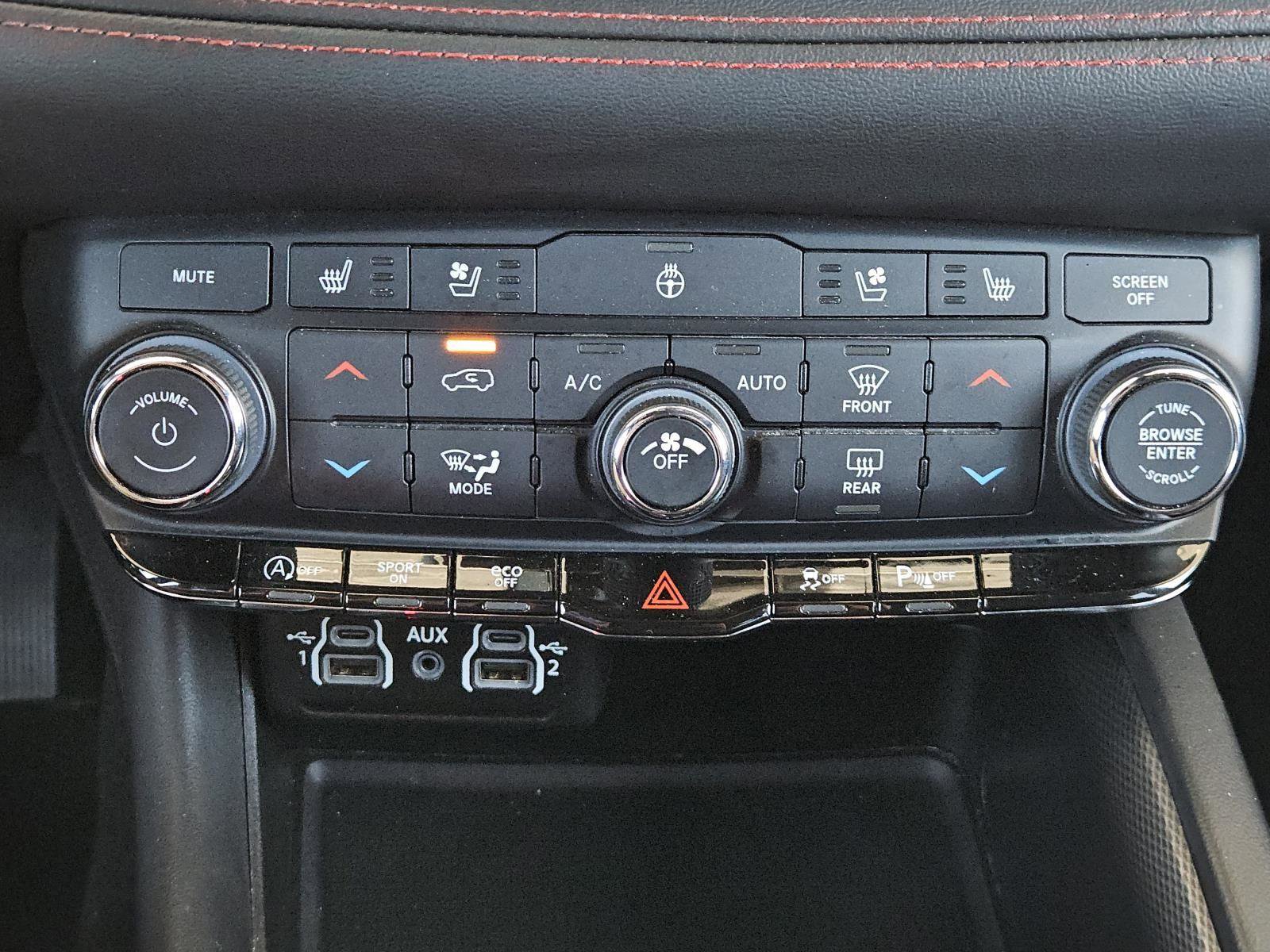 Used 2024 Dodge Durango GT image 14