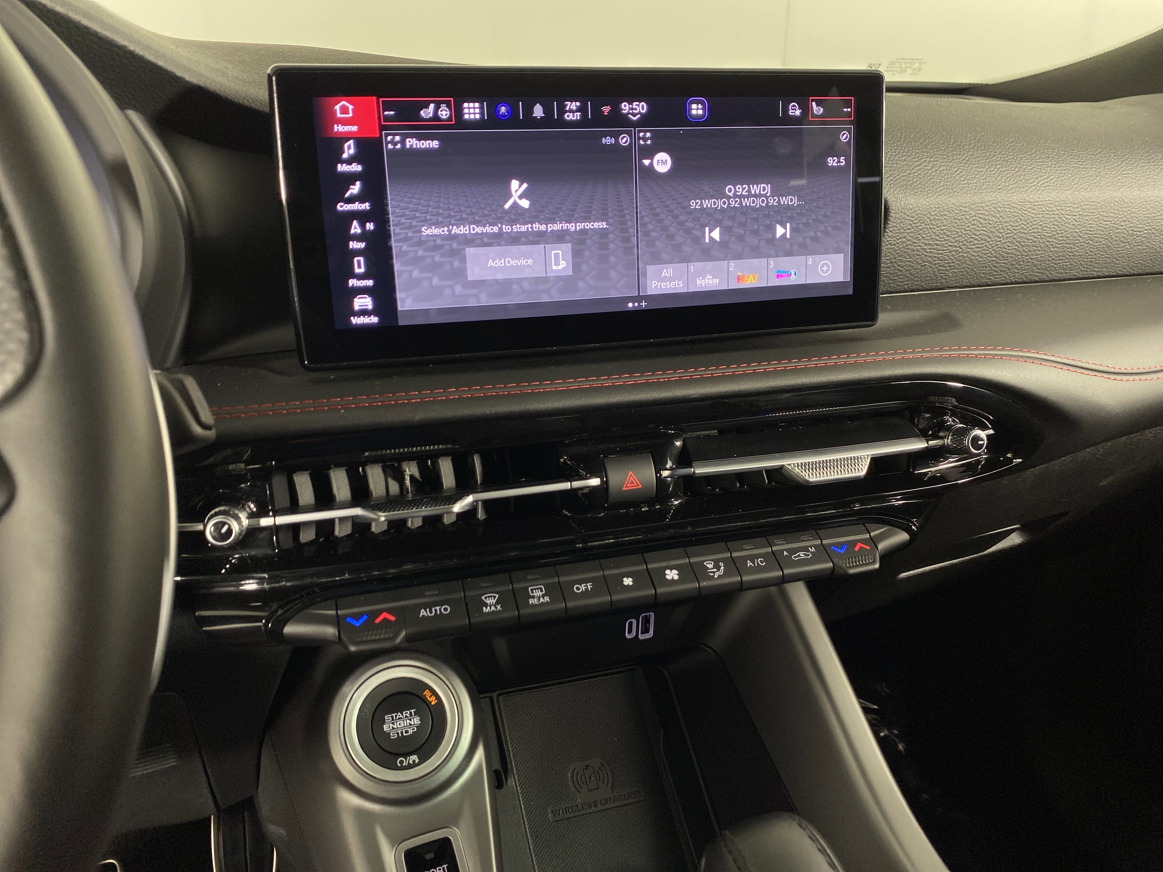 Used 2025 Dodge Hornet R/T w/ R/T Plus Package AWD/4WD image 39